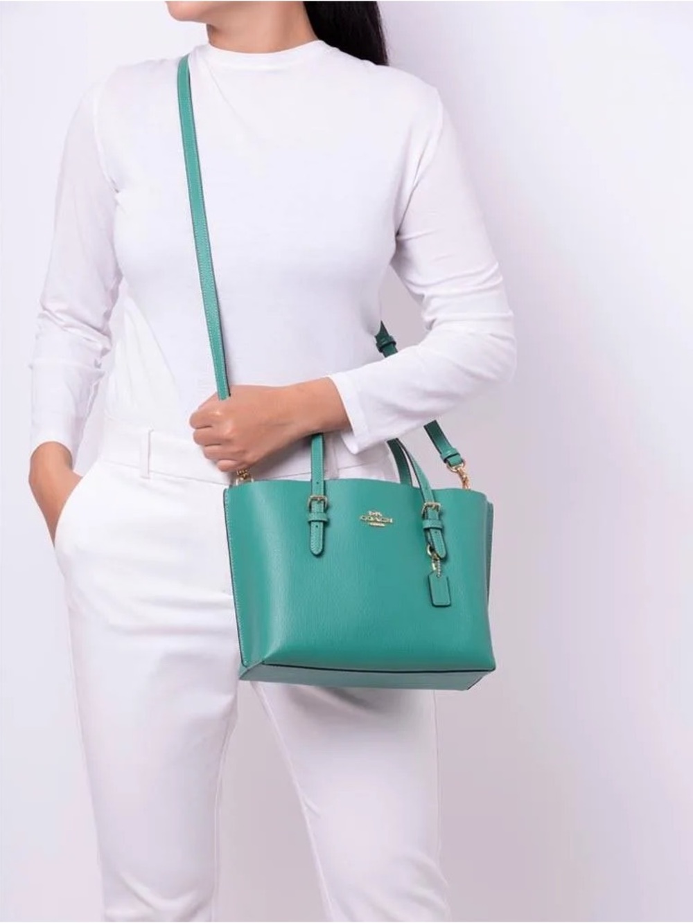 Coach Mollie Tote 25 - Picture 14 of 16